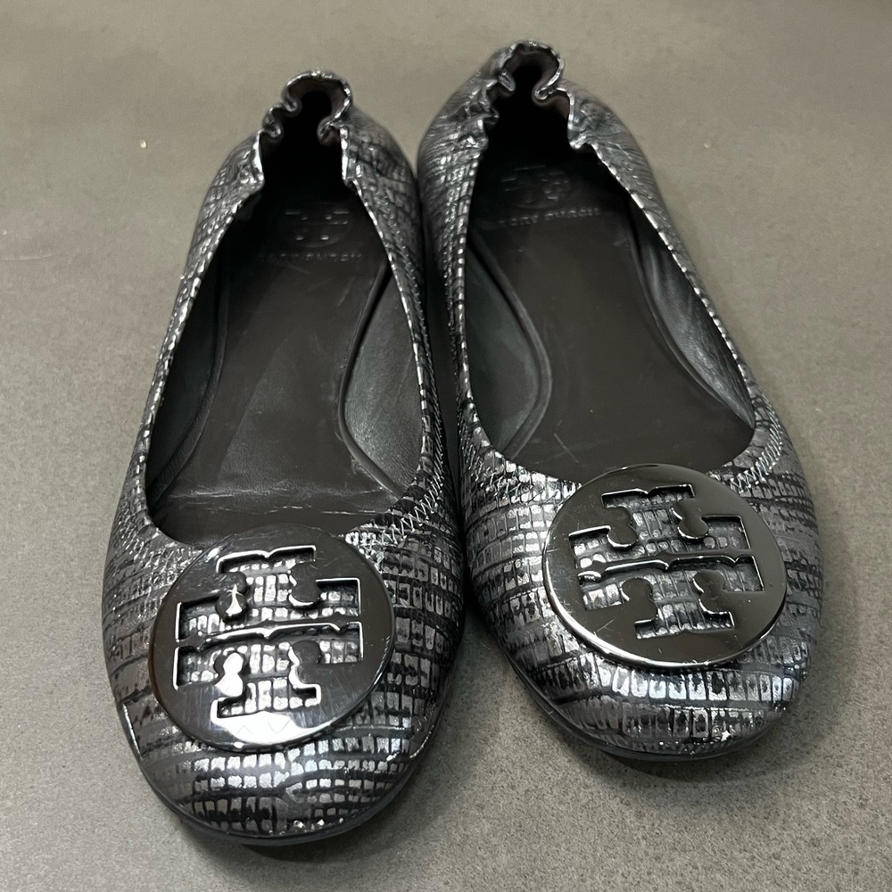 Tory Burch Black Croc-Embossed Flats Shoes